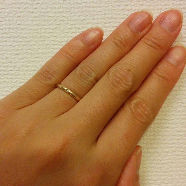 【ete(エテ)の口コミ】 シンプルで華奢な形の指輪。色はゴールド。まさに私の理想でした。
普段つ…