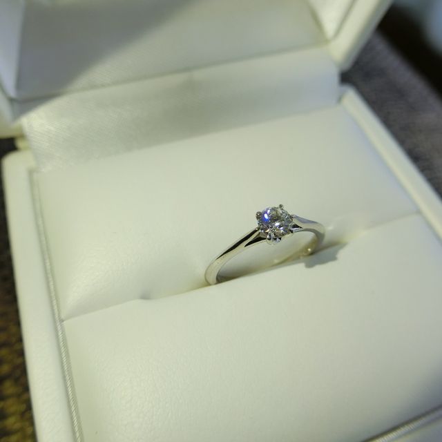 【CAFERING(カフェリング)の口コミ】 シンプルで飾り気がなく洗礼されたデザイン。でも王道のデザインも気にな…