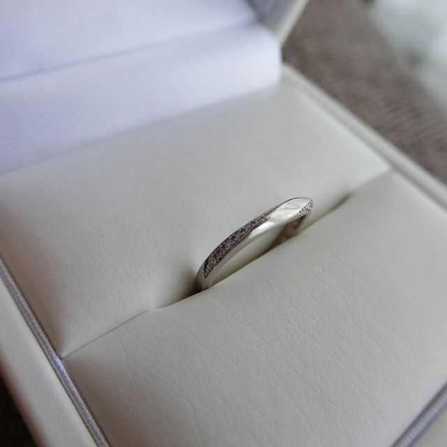 【CAFERING(カフェリング)の口コミ】 初めはダイアモンドがくすむと、よく周りの友人が言ってたのでダイアモン…