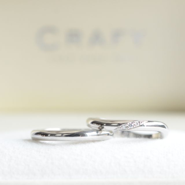 【CRAFY(クラフィ)の口コミ】 シンプルで飽きのこないデザインがお気に入りです。
写真の指輪は、作り方…
