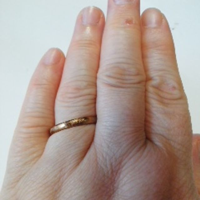 【フォリフォリ(Folli Follie)の口コミ】 フォリフォリが以前からとても好きなブランドでした。新作なども全て見せ…