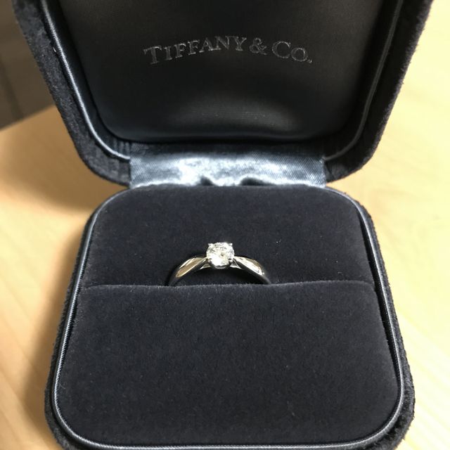 【ティファニー(Tiffany & Co.)の口コミ】 パーティなど綺麗めコーディネートで出かけるときに使用している方が増え…