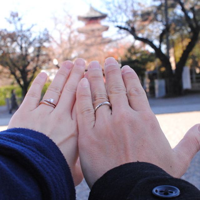 【アイプリモ(I-PRIMO)の口コミ】 私が色白で指が細い方ではなかったので色はピンクゴールド、形はV字と決め…