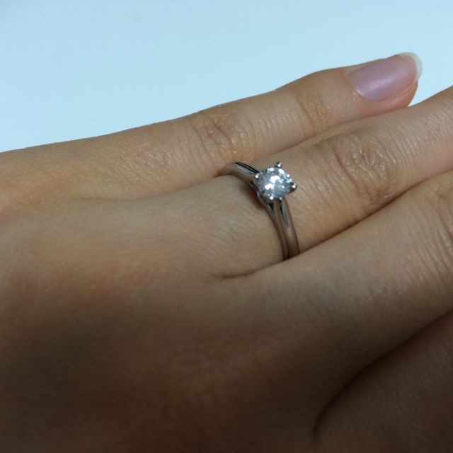 【カルティエ(Cartier)の口コミ】 年をとっても着用するかどうかはわかりませんが、シンプルで飽きないデザ…