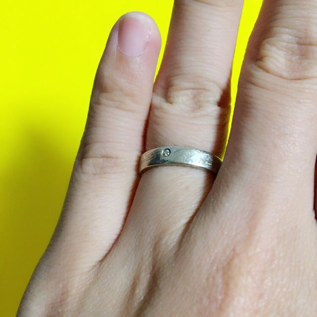 【杢目金屋(もくめがねや)の口コミ】 旦那の指輪と同じ板から作られた指輪で、世界に一つしかないものなので決…