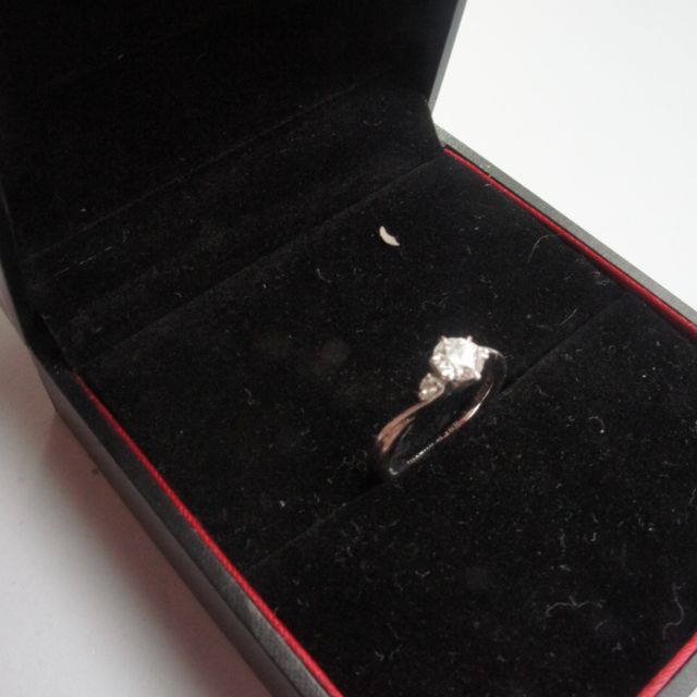 【ラザール ダイヤモンド(LAZARE DIAMOND)の口コミ】 銀座で婚約指輪、結婚指輪を探しにいくつかのブランドを見て周りました。…