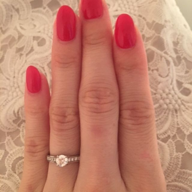 【カルティエ(Cartier)の口コミ】 当初は「THE婚約指輪」のような、立て爪の一粒リングを検討して他の海外ブ…