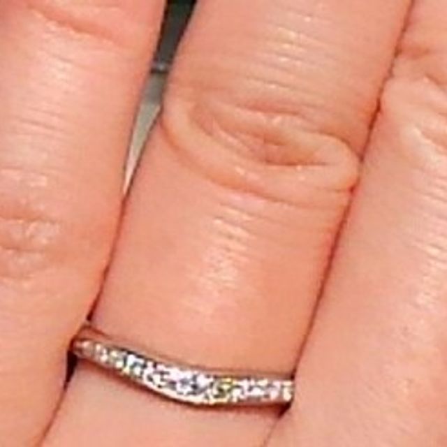 【ラザール ダイヤモンド(LAZARE DIAMOND)の口コミ】 いくつかのお店を見て回りましたが、ここのダイヤモンドが一番キラキラ輝…