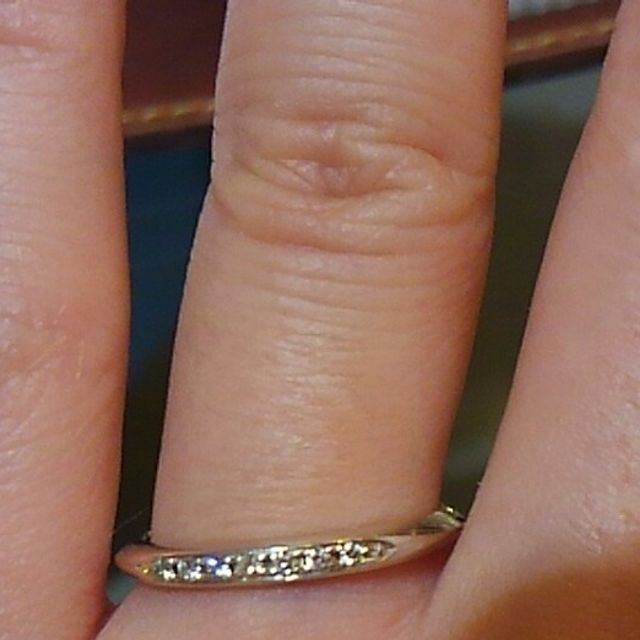 【杢目金屋(もくめがねや)の口コミ】 指輪は2つの素材を混ぜて作るとのことで、ピンクゴールドとプラチナを使用…