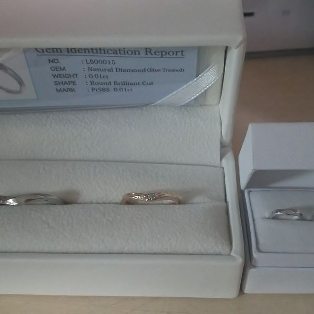 【SWEET BLUE DIAMOND(スウィートブルーダイヤモンド)の口コミ】 予算内で、少しでも可愛いデザインの物が良かったので、結構ショップをま…