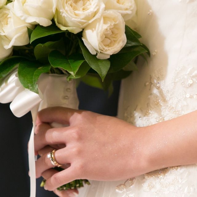 【ブシュロン(BOUCHERON)の口コミ】 結婚指輪は、シンプルだが存在感のあるデザインを求めていた。また、この…