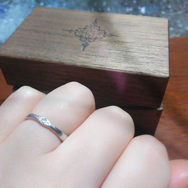 【PORTADA(ポルターダ)の口コミ】 雑誌やネットで気に入ったデザインの結婚指輪を探していました。
たまたま…