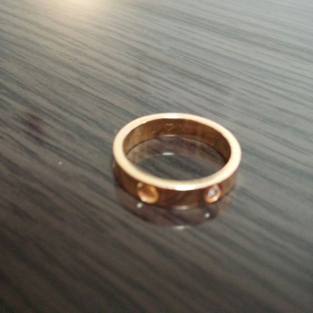 【ルイ・ヴィトン(LOUIS VUITTON)の口コミ】 マリッジリング専門店ではなく構えた感じがしないのと、他に持っている人…