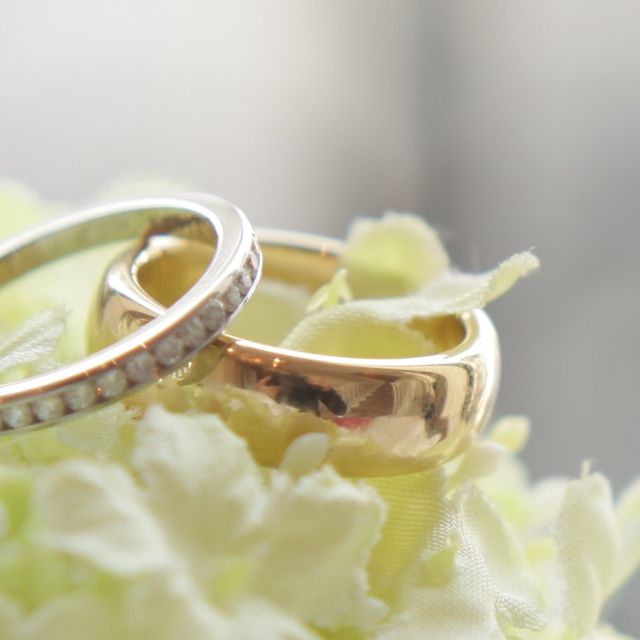 【ティファニー(Tiffany & Co.)の口コミ】 太めのゴールドなので、かなりの存在感を放っています。ごつごつした男ら…