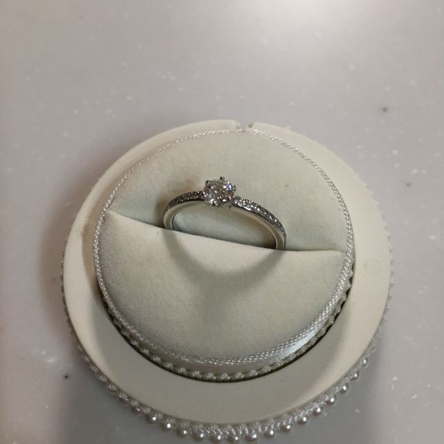 【ヴァンドーム青山(VENDOME AOYAMA)の口コミ】 シンプルでかつ可愛らしいさも少し取り入れたデザインを希望していました…