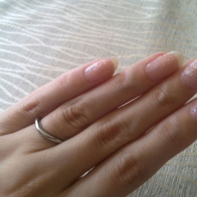 【ブルガリ(BVLGARI)の口コミ】 このブルガリ、コロナシリーズは独特なカーブがデザインの特徴です。
一般…