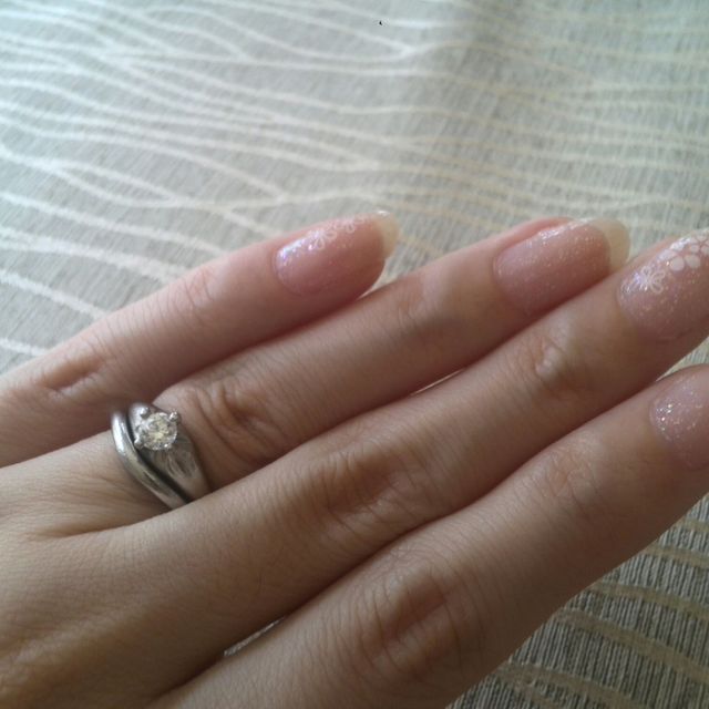 【ブルガリ(BVLGARI)の口コミ】 このブルガリ、コロナシリーズは独特なカーブがデザインの特徴です。
一般…