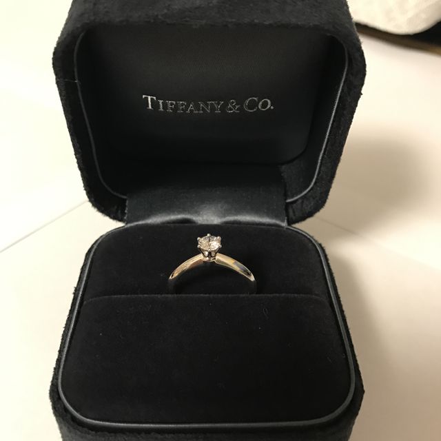 【ティファニー(Tiffany & Co.)の口コミ】 王道のデザインではありますが、だからこそこの先も長く愛用できると思い…