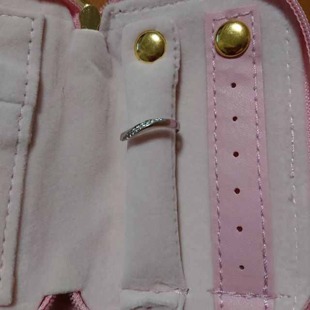 【4℃ BRIDAL(ヨンドシーブライダル)の口コミ】 彼に初めてプレゼントしてもらった指輪が４℃だったため、やはり結婚指輪で…