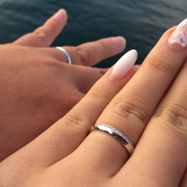 【ヴァンドーム青山(VENDOME AOYAMA)の口コミ】 シンプルだけれど少しエッジがきいているマリッジリングを探していました…