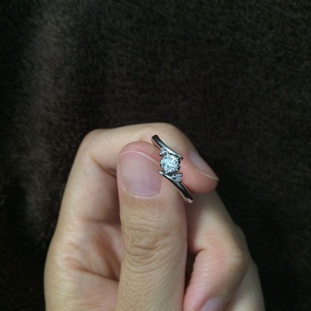 【ミルフローラ(Milluflora)の口コミ】 お花が大好きだったので、うっすらピンクに色付く桜をモチーフにしたこの…