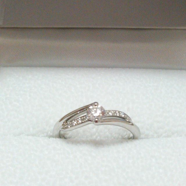 【Mariage ent(マリアージュエント)の口コミ】 本当は主人に選んでもらってパカっ（笑）をして欲しかったのですが、
結局…