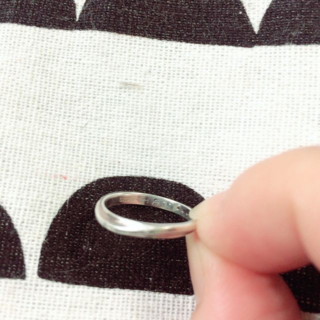 【THE KISS(ザ・キッス)の口コミ】 あまり目立ち過ぎず、さりげなく付いているくらいが希望だったのですが見…