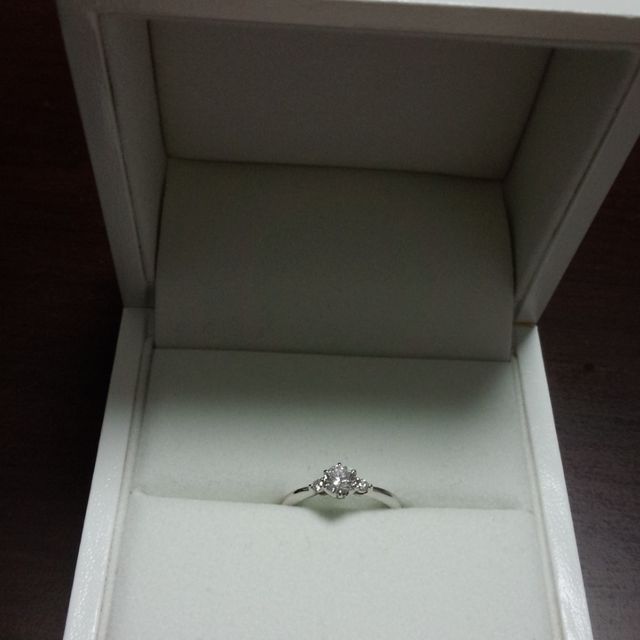 【ギンザタナカブライダル(GINZA TANAKA BRIDAL)の口コミ】 色々な店で婚約指輪を比較したのですが、気に入るものがなく、オーダーメ…