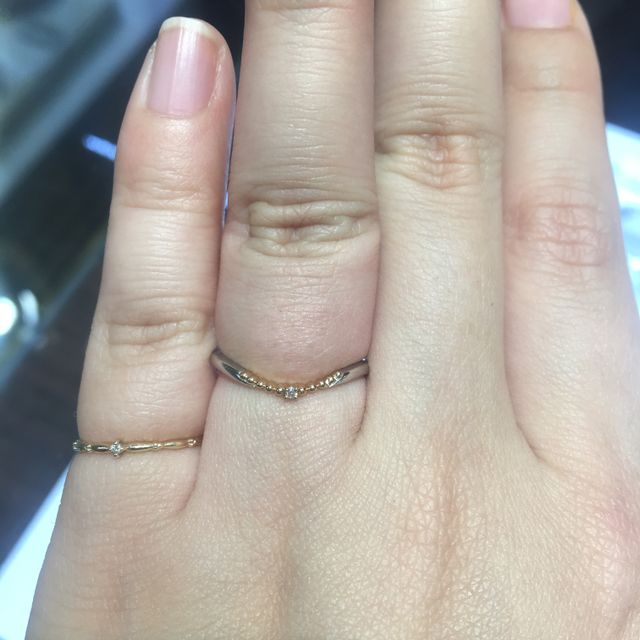 【Sirena Azzurro(セイレーン アズーロ)の口コミ】 とにかく変わった形で、デザインに一目惚れ。華奢で可愛いです。ただ普段…