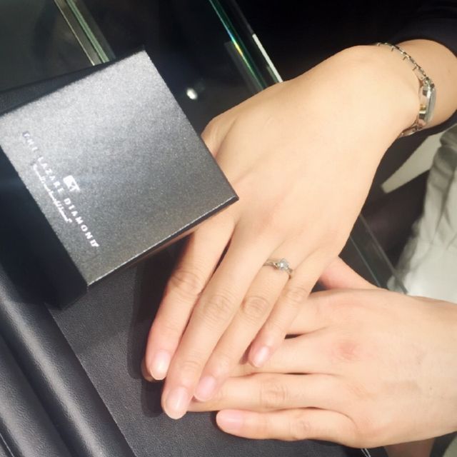 【ラザール ダイヤモンド(LAZARE DIAMOND)の口コミ】 昔から憧れていたブランドを見比べている途中にふらっと立ち寄ったブラン…