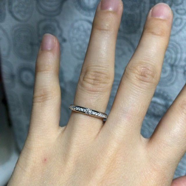 【ラザール ダイヤモンド(LAZARE DIAMOND)の口コミ】 着け心地、使いやすさ、あまり人がつけていないようなデザイン、ダイヤの…