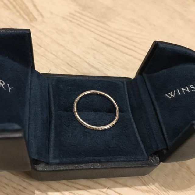 【ハリー・ウィンストン(Harry Winston)の口コミ】 普段は御洒落に無頓着な私ですが、それでも自然体で居られる雰囲気とデザ…