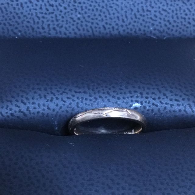 【ジュエリーサロン鶴の口コミ】 始めからオーダーリングにしようと決めていて、自分たちの好きな形にデザ…