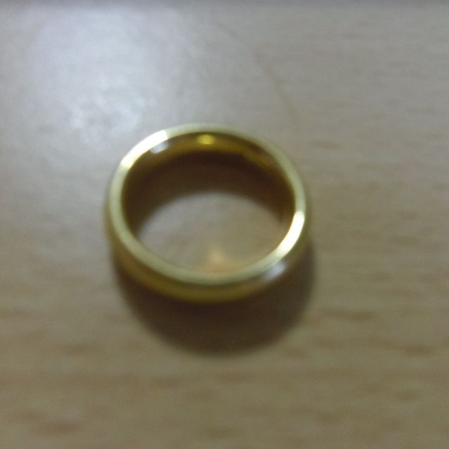 【CHARMY(チャーミー)の口コミ】 彼が選んでくれました。そごうに結婚指輪を買いに行って、一番ゴールドの…