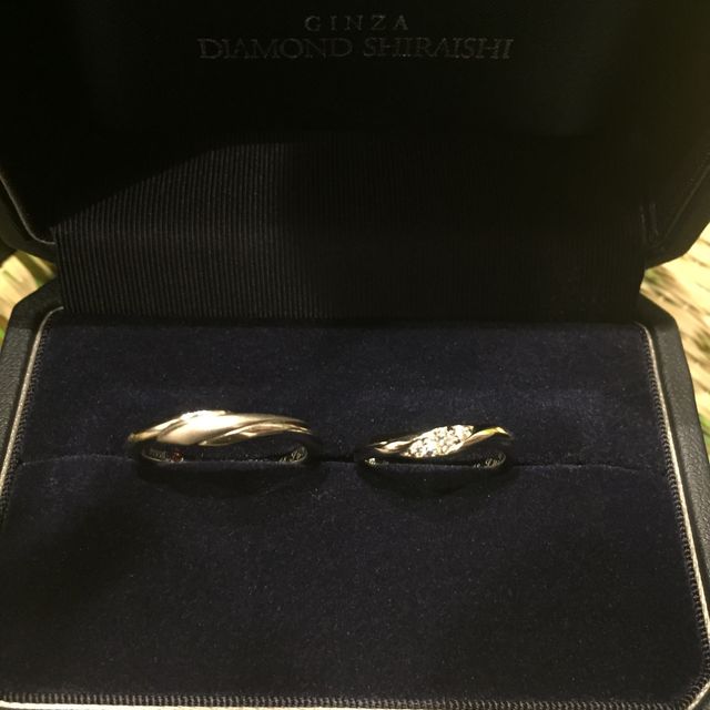 【銀座ダイヤモンドシライシの口コミ】 指輪をつけ慣れない自分でも違和感なく常に付けていられそうだったから。
…