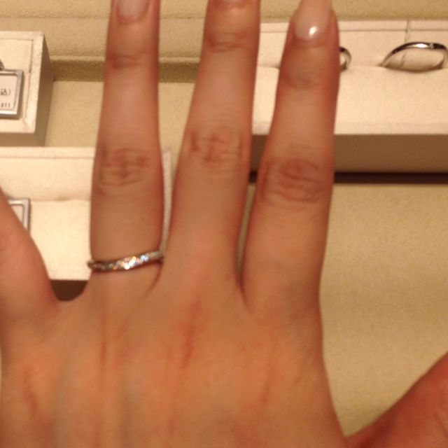 【ギンザタナカブライダル(GINZA TANAKA BRIDAL)の口コミ】 フランス語で「美しい曲線」を意味する、ベルクールブ。なだらかな斜めの…