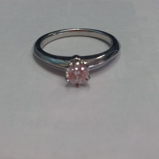 【ティファニー(Tiffany & Co.)の口コミ】 婚約指輪を買っていただくなら初めからこのTIFFANY＆Co.のセッティングと…