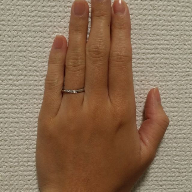 【GALA JEWELRY(ガラジュエリー)の口コミ】 まずはなんといっても価格です。ペアで10万円くらいのものを探していまし…