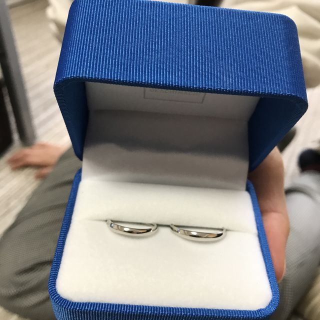 【GALA JEWELRY(ガラジュエリー)の口コミ】 インターネットで色々なブランドを検討しましたが、正直違いがわからず決…