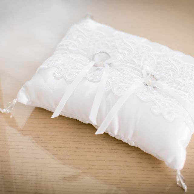 【Disney Cinderella(ディズニー シンデレラ)の口コミ】 指輪を買うつもりがなく、フラっと立ち寄って見ていたら夫婦二人でびびっ…