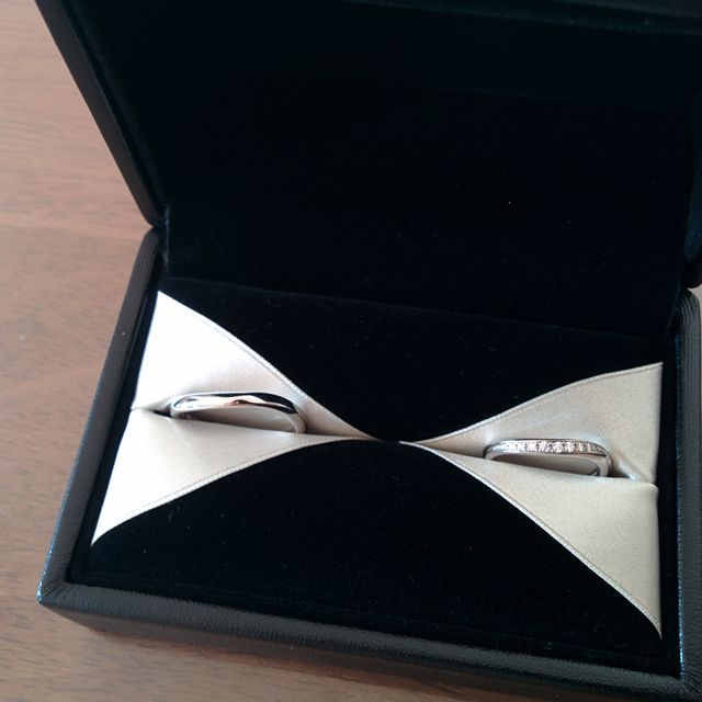 【エクセルコダイヤモンド(EXELCO DIAMOND)の口コミ】 流れるようなウェブが手に馴染んで、ダイアモンドとプラチナのバランスが…