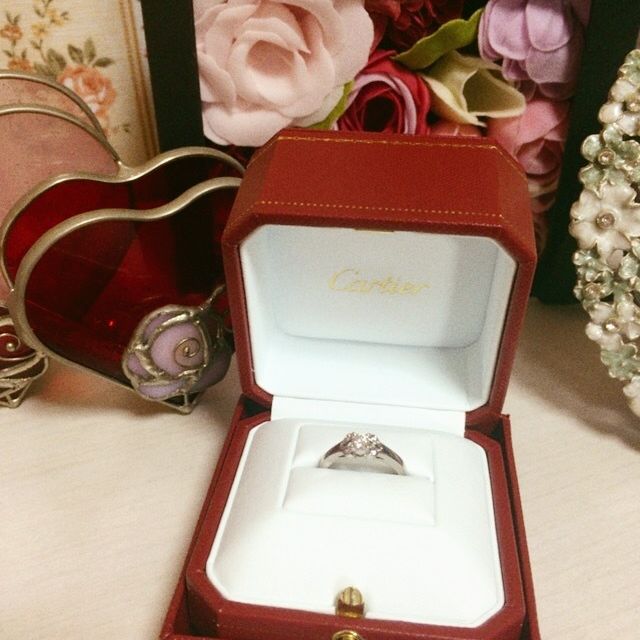 【カルティエ(Cartier)の口コミ】 常に着ける結婚指輪は憧れのブランドでという思いが強く、当初からカルテ…