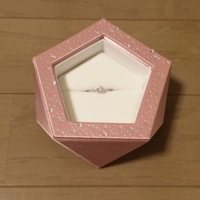 【festaria bijou SOPHIA(フェスタリア ビジュソフィア)の口コミ】 一生に一度の買い物ですので、妥協したくなかったのでデザインにはこだわ…