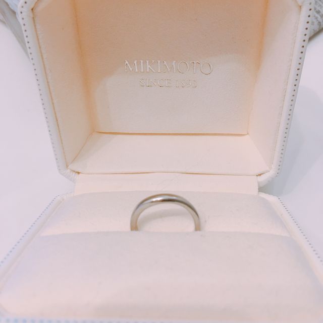 【MIKIMOTO(ミキモト)の口コミ】 婚約指輪にダイヤが入っているので、結婚指輪は普段使いのできるシンプル…