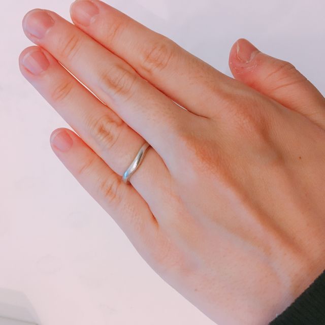 【MIKIMOTO(ミキモト)の口コミ】 婚約指輪にダイヤが入っているので、結婚指輪は普段使いのできるシンプル…