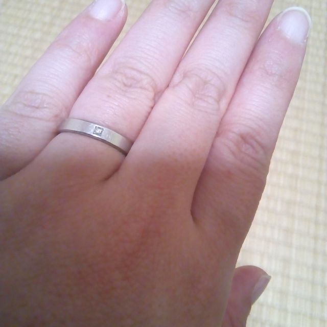 【Something Blue(サムシングブルー)の口コミ】 プラチナ99.9％で指輪を探しており、最終的に2つの指輪で悩みました。決め…