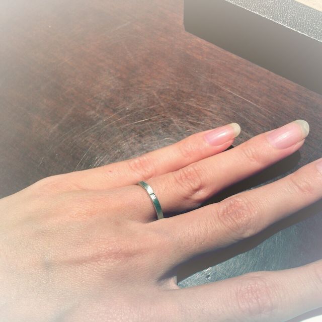 【ORECCHIO(オレッキオ)の口コミ】 ダイヤ入りの指輪は考えてなかったが、
スクエアの形と、リングに対しての…