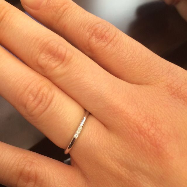 【ROYAL ASSCHER(ロイヤル・アッシャー)の口コミ】 ロイヤルアッシャーはダイヤモンドが有名とのことで、カットも見させても…