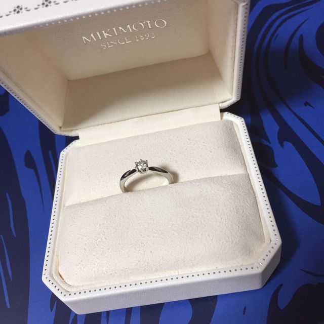 【MIKIMOTO(ミキモト)の口コミ】 国産ブランドを何店舗か検討し付け比べこちらのミキモトにしました。着け…