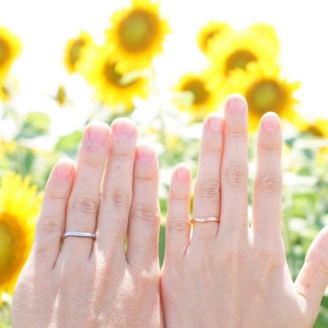 【カルティエ(Cartier)の口コミ】 婚約指輪とおそろいのバレリーナにしました。結婚指輪はシンプルなもので…